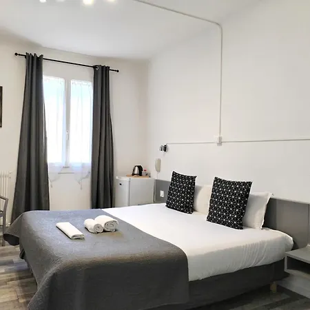 Hotel La Bastide D'entraigues Entraigues-sur-la-Sorgue