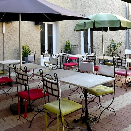 Logis La Bastide D'entraigues Entraigues-sur-la-Sorgue