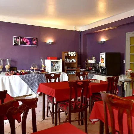 La Bastide D'entraigues Hotel